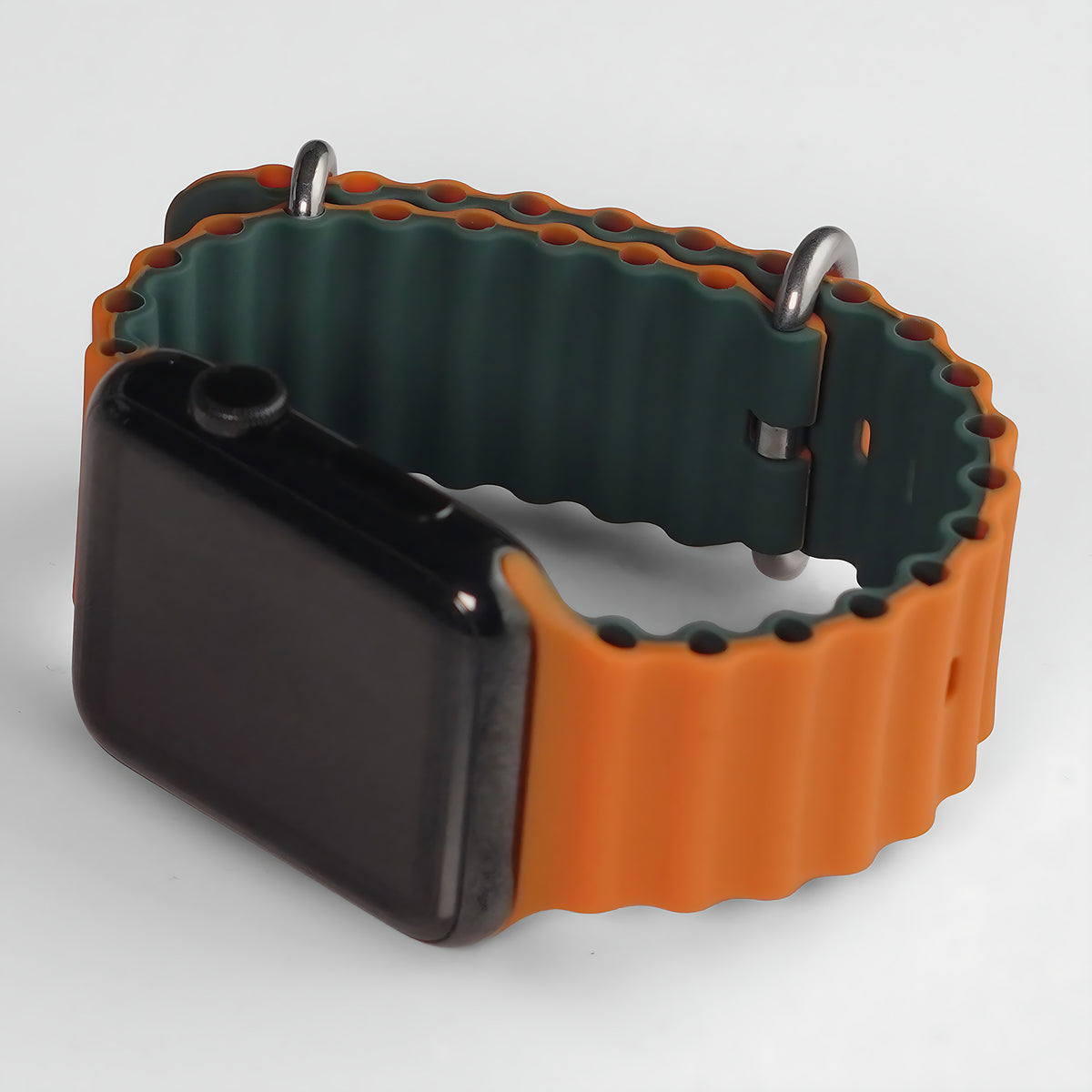 Silicone Ocean Loop Strapfor - Apple Watch 40mm  in Orange & Green
