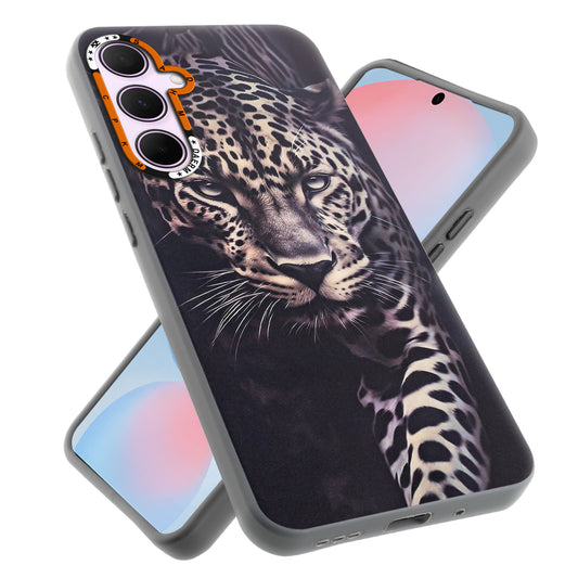 Dark Aesthetic Wild Animal Printed Back Cases For Samsung S24 FE 5G