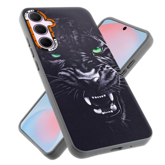 Dark Aesthetic Wild Animal Printed Back Cases For Samsung S24 FE 5G