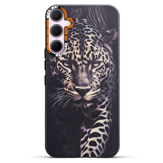 Dark Aesthetic Wild Animal Printed Back Cases For Samsung S24 FE 5G